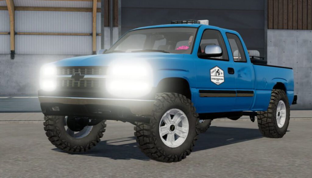 chevrolet-silverado-2002-squatted-fs22-1-1